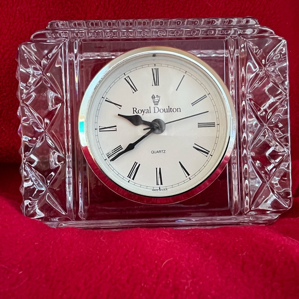 Royal Doulton White Accent Decor